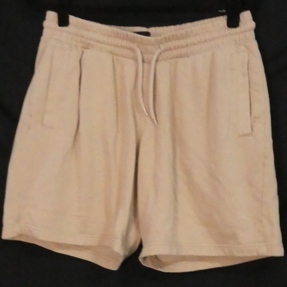 H&M Regular Fit size medium Sweatshorts In Versatile Beige/Tan Shade